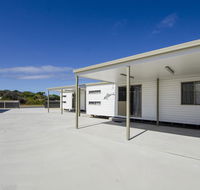 Rocks Retreat Cabin - Dolphin - C Tourism