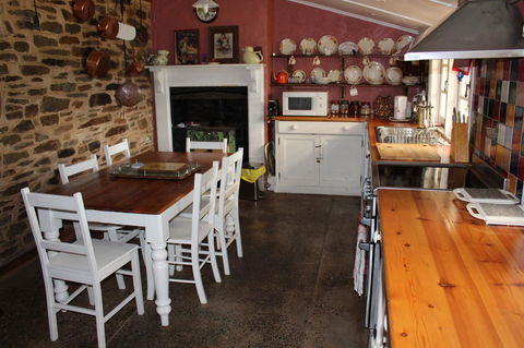 Hillside Cottage - C Tourism 2