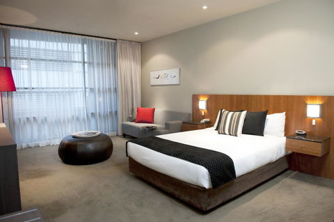 Mantra Hindmarsh Square - C Tourism 19
