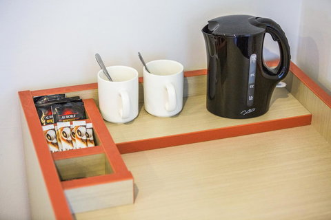 Nightcap At Rose & Crown Hotel - C Tourism 18