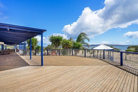 Doyles On The Bay - C Tourism 9