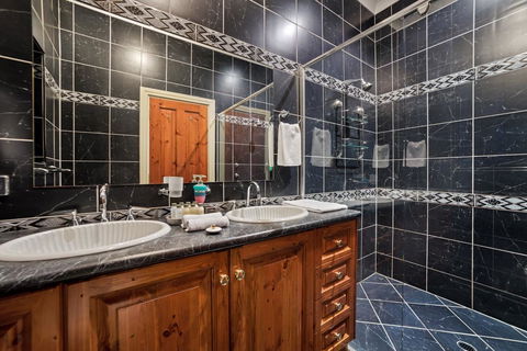 Doyles On The Bay - C Tourism 27