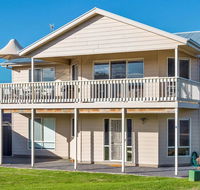 Rocks Beach House Victor Harbor - C Tourism
