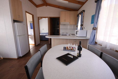 Ceduna Foreshore Caravan Park - C Tourism 2
