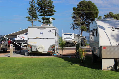 Ceduna Foreshore Caravan Park - C Tourism 32