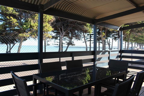 Ceduna Foreshore Caravan Park - C Tourism 20
