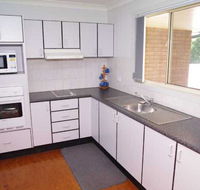 Bellhaven 1 17 Willow Street - C Tourism