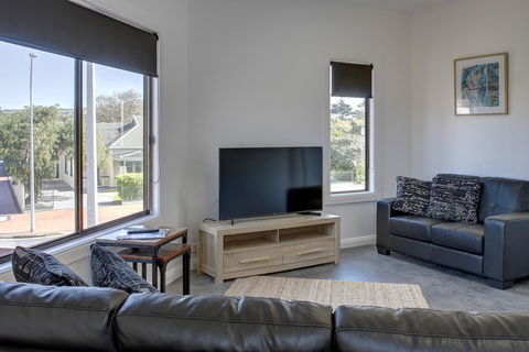Aart Apartments - C Tourism 26