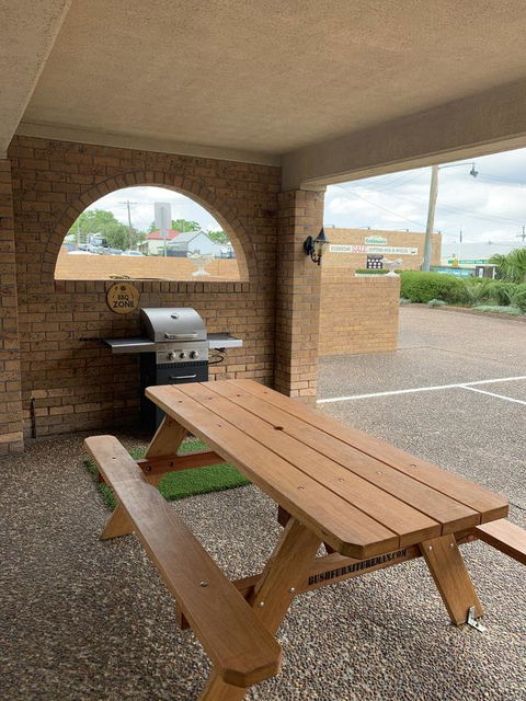 Cumberland Motor Inn - C Tourism 14