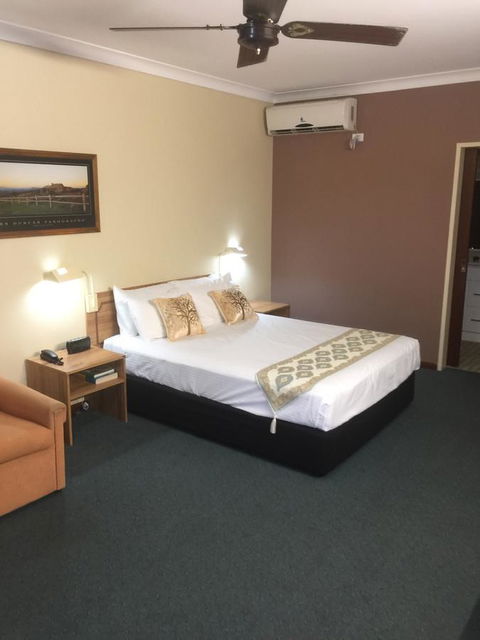 Cumberland Motor Inn - C Tourism 25