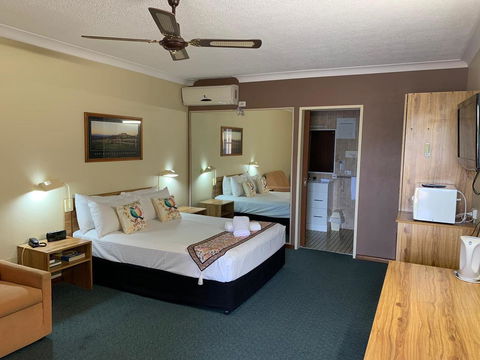 Cumberland Motor Inn - C Tourism 22
