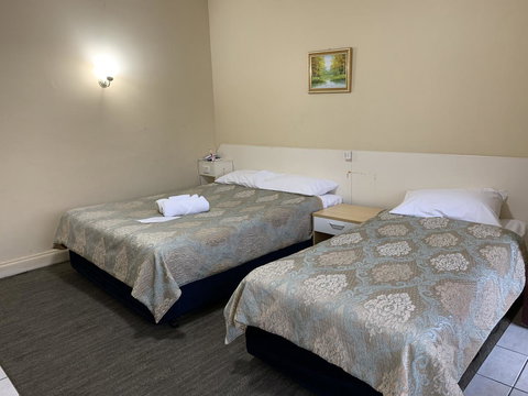 Jacksons Motor Inn - C Tourism 37