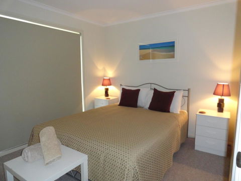 Kangaroo Island Bayview Villas - C Tourism 23