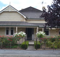 Tin House in Tanunda - C Tourism
