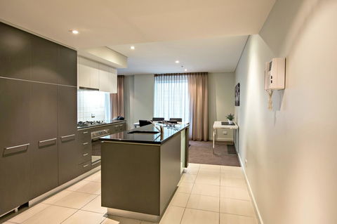 Adelaide DressCircle Apartments - North Terrace - C Tourism 30