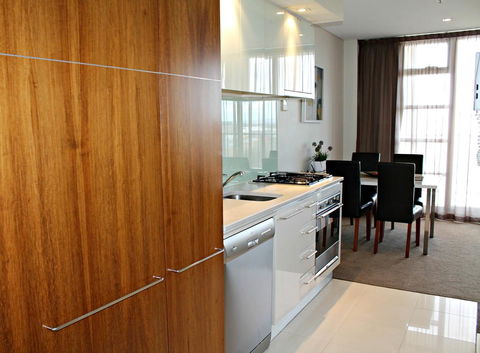 Adelaide DressCircle Apartments - North Terrace - C Tourism 29