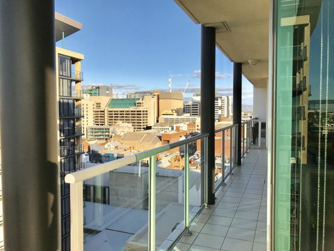 Adelaide DressCircle Apartments - North Terrace - C Tourism 8