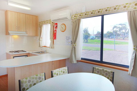 Discovery Parks - Whyalla Foreshore - C Tourism 7