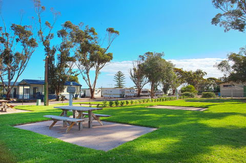 Discovery Parks - Whyalla Foreshore - C Tourism 23