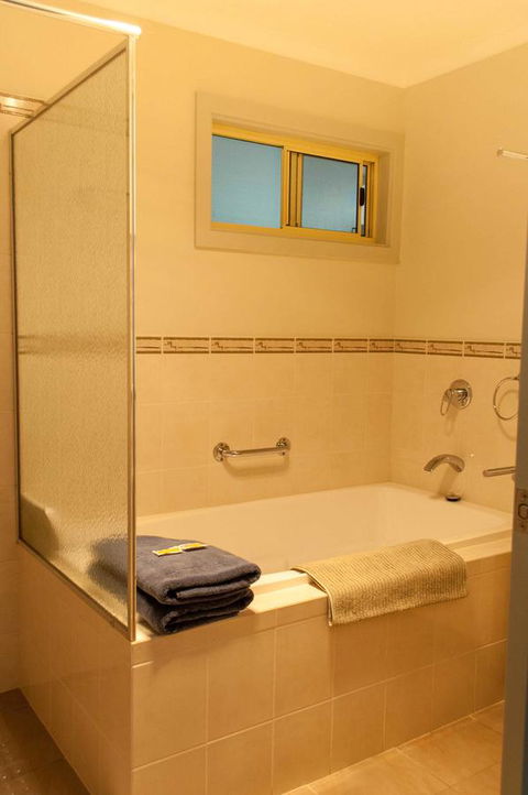 Admirals Inn - C Tourism 10