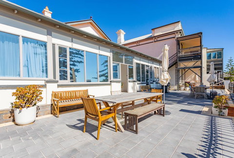 Seawall Apartments - C Tourism 3