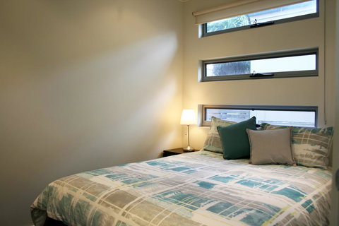 Penneshaw Oceanview Apartments - C Tourism 14