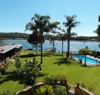 Lake Edge Apartments - C Tourism