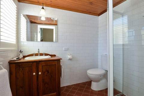 Trafalgar Premium Vintage Suites - C Tourism 15