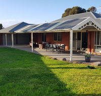 Aldinga Beach overnighter or getaway home - C Tourism
