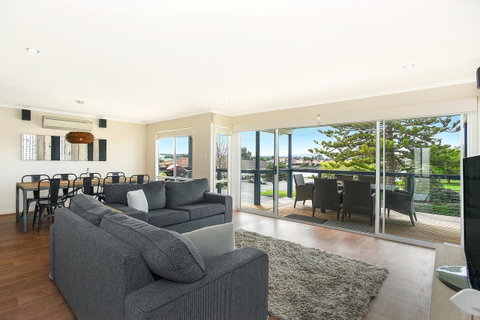 'Hope House' - Encounter Bay - C Tourism 5