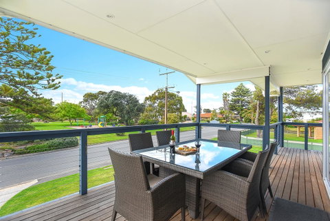'Hope House' - Encounter Bay - C Tourism 23