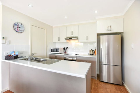 'Hope House' - Encounter Bay - C Tourism 2