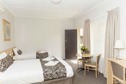 Bathurst Motor Inn - C Tourism 24