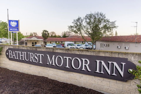 Bathurst Motor Inn - C Tourism 13