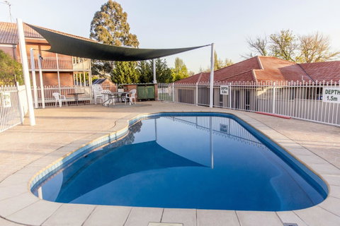 Bathurst Motor Inn - C Tourism 5