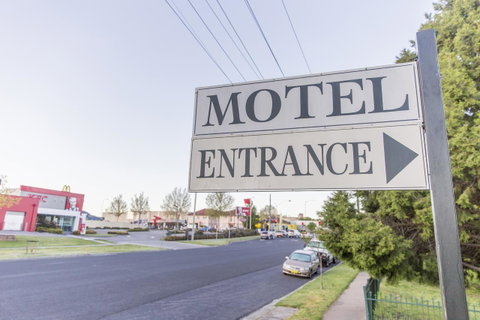 Bathurst Motor Inn - C Tourism 35