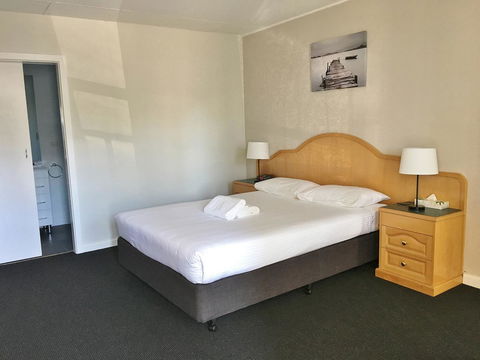 Hilton Beachfront Motel - C Tourism 31
