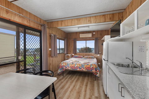 Moonta Bay Holiday Park - C Tourism 10