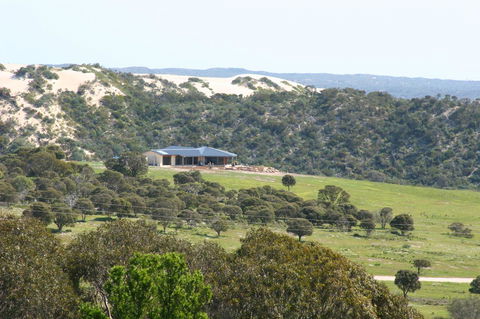 Almonta Park Lodge - C Tourism 0