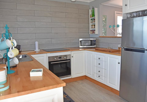 Beach Life Retreat - C Tourism 9