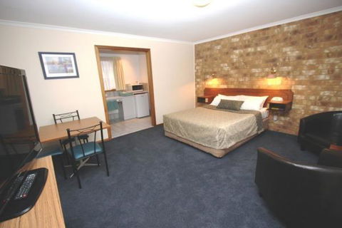 Clare Central - C Tourism 12
