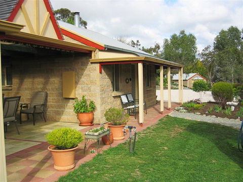 Riesling Trail & Clare Valley Cottages - C Tourism 2