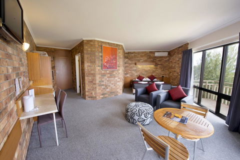 Kangaroo Island Seaside Inn - C Tourism 30