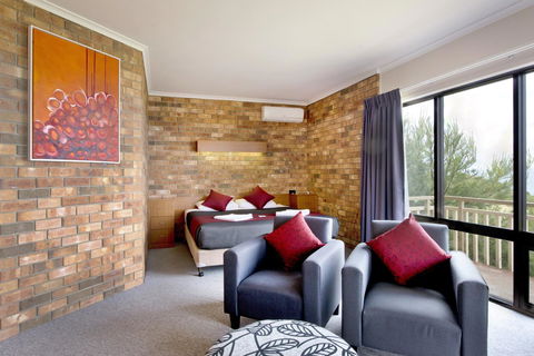 Kangaroo Island Seaside Inn - C Tourism 24
