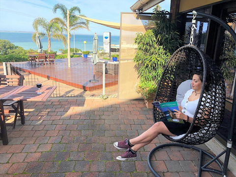 Kangaroo Island Seaside Inn - C Tourism 7