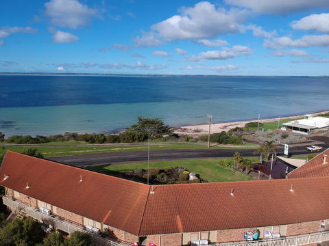 Kangaroo Island Seaside Inn - C Tourism 17