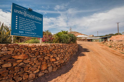 The Underground Motel - C Tourism 24