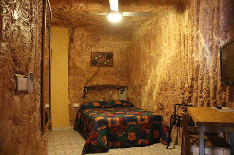 The Underground Motel - C Tourism 5