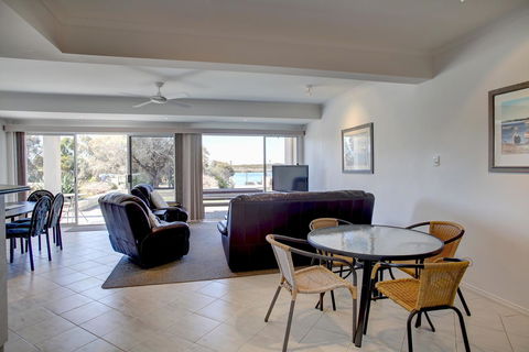 Bay Bliss - C Tourism 8