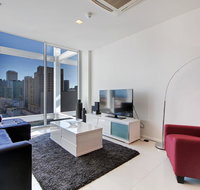 Light and spacious stunning views of Adelaide - C Tourism
